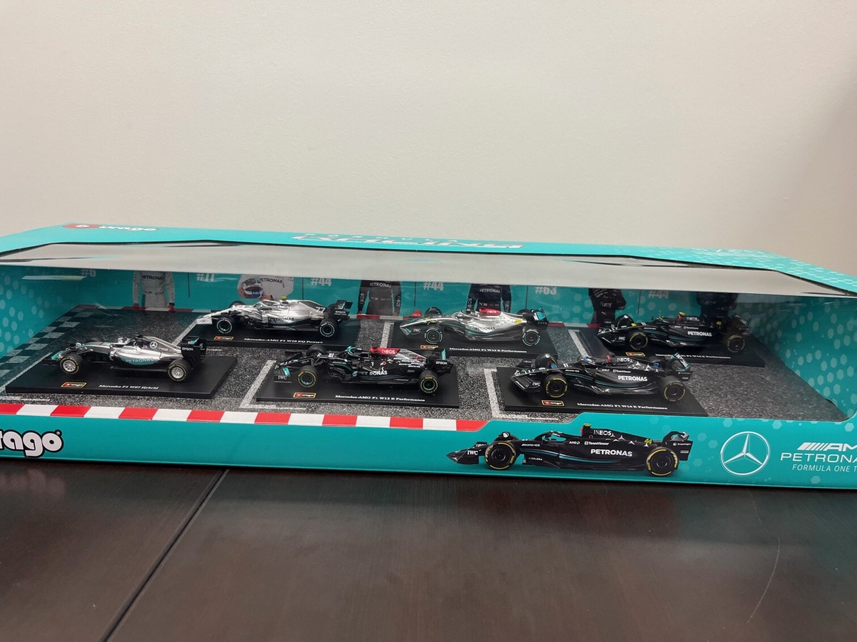 Bburago 1:43 F1 6個セット レースカー　メルセデス Burago Mercedes Racing Formula 1, 1:43 Scale Die Cast (6 Car