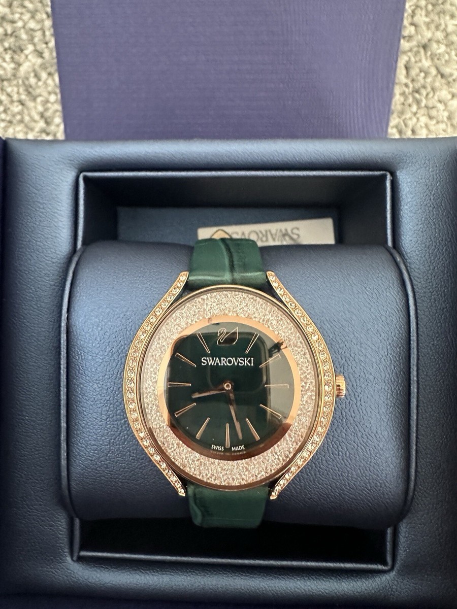 ★キラッと眩しい★SWAROVSKI SWAROVSKI CRYSTALLINE AURA WATCH Amazon.com: SWAROVSKI Crystalline Aura Watch, Leather Strap
