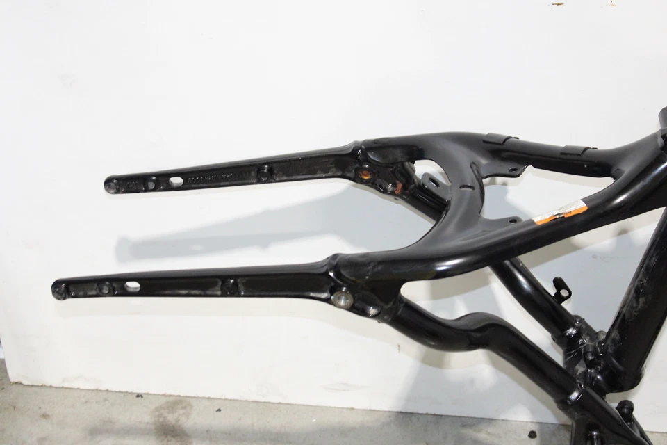 Quadro 14-22 2017 Harley Davidson Sportster 883 XL883 TXS - Imagem 2 de 4