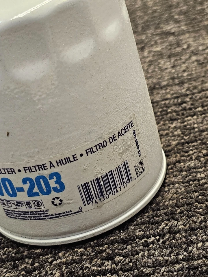 Filtro de aceite Valvoline VO-203 para Chevrolet Silverado 2500 HD Foto 3 de 4