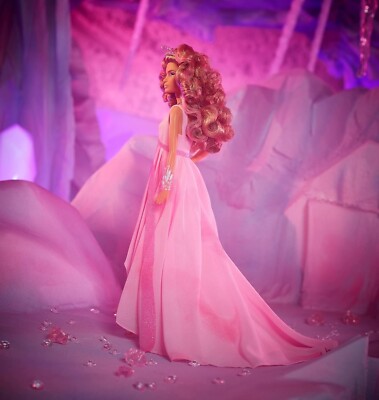 Hcb95 Crystal Fantasy Rose Quartz Barbie-Signature Collection-Le 20.000- Mattel | UK