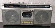 Realistic SCR-10 Boombox Cassette Player/Recorder/Radio Portable Stereo - Tested