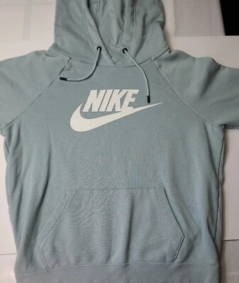 light blue nike sweatshirt womens