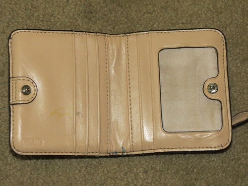VGC Coach womens wallet - dark pinkish / fuchsia - Picture 2 of 2