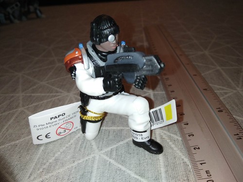 Figur PAPO 2012 im Ruhestand - 70103 - Galactic Adventure - Laser Warrior 7 cm