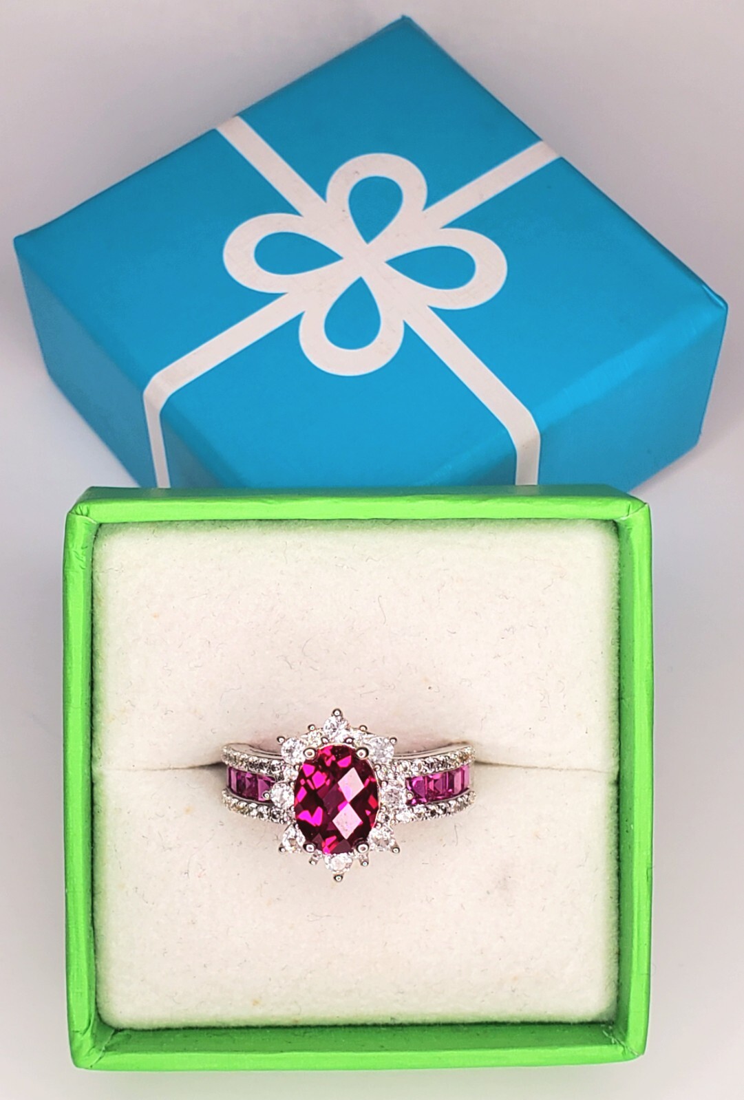 RING -Oval Red Ruby Ring. 925 Sterling Silver. Tr… - image 1