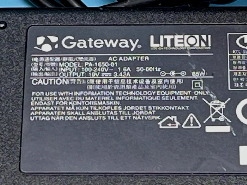 Gateway Lite On AC Adapter Model PA-1650-01 Input 100-240V 1.6A 50-60Hz - Image 2 of 2