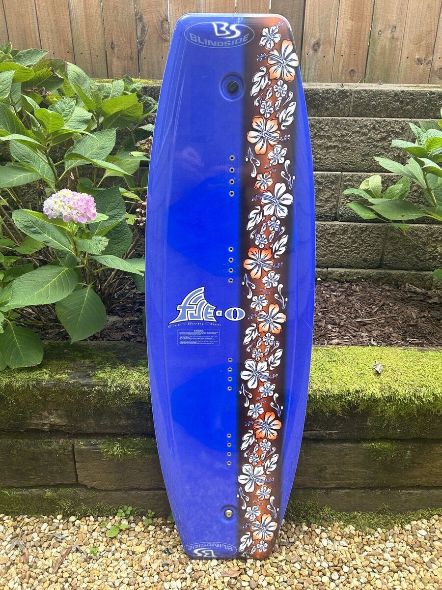 BLINDSIDE five-0 wakeboard, 132cm, w/fins | eBay BLINDSIDE five-0 wakeboard, 132cm, w/fins | eBay
