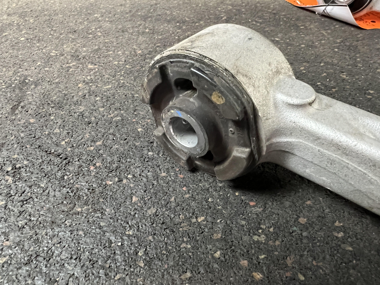 14-21 MASERATI GHIBLI FRONT LEFT UPPER CONTROL ARM 16K MILES GRANSPORT SQ4