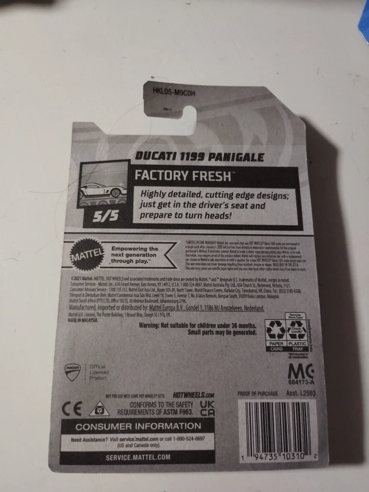 Hot Wheels 2021 Treasure Hunt Series Ducati 1199 Panigale Foto 2 de 3