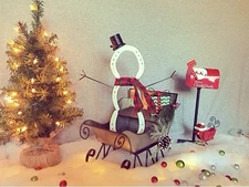 Handcrafted Horseshoe Snowman – Rustic Winter Decor  17 in Tall