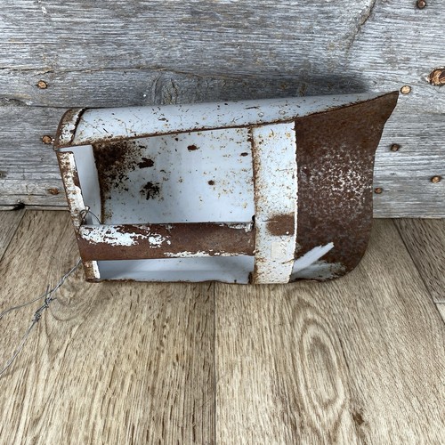 Large Antique Scoop Crookston, MN Farm Barn Feed Grain Scoop with Handle - Picture 6 of 20