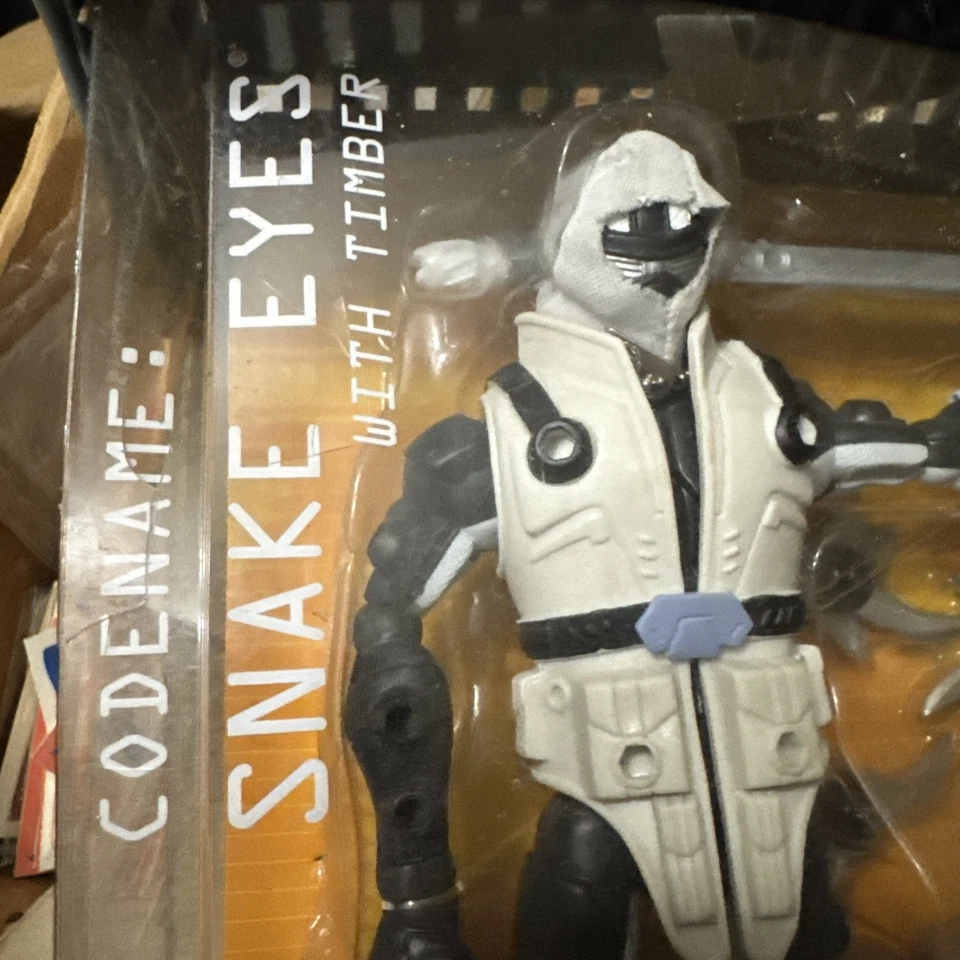 Figura de acción GI Joe Sigma 6 ojos de serpiente con madera 2006 Six SnakeEyes Foto 2 de 4