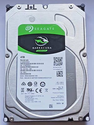 4 TB SATA Seagate Barracuda Compute ST4000DM004 5400rpm 256MB 3.5'' Festplatte