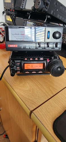 Yaesu Ft 857D - Photo 3/8
