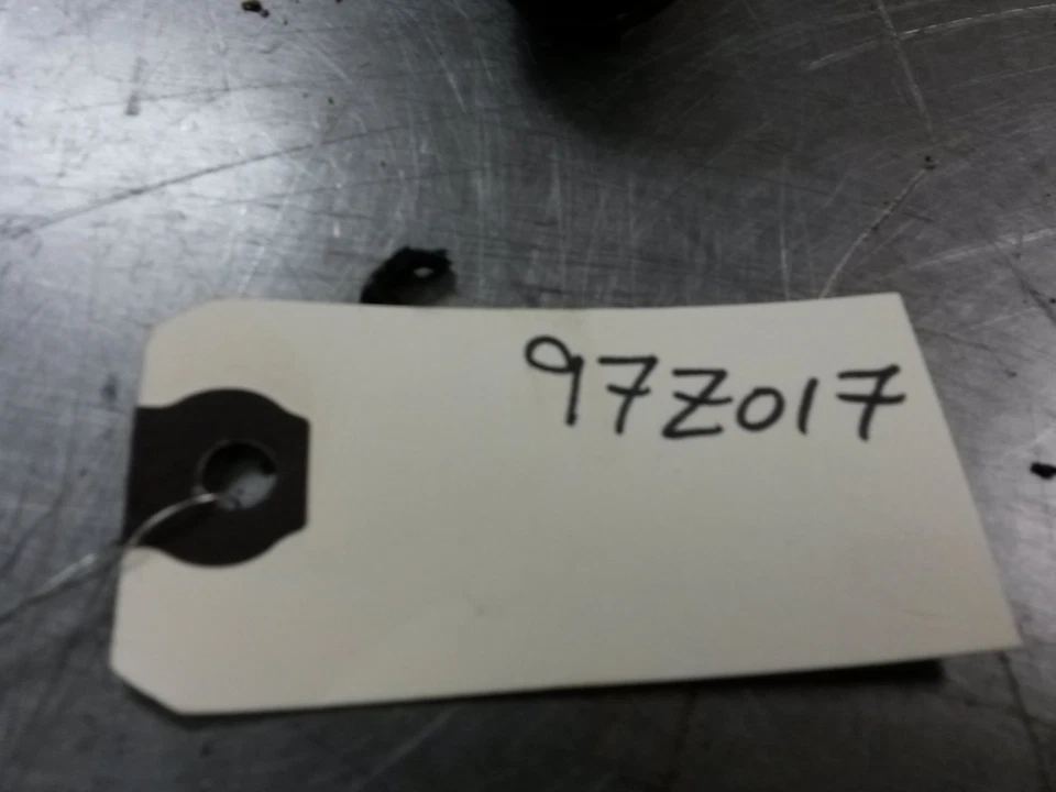 Perno enfriador de aceite de Ford Explorer 4.0 2002 Foto 3 de 4