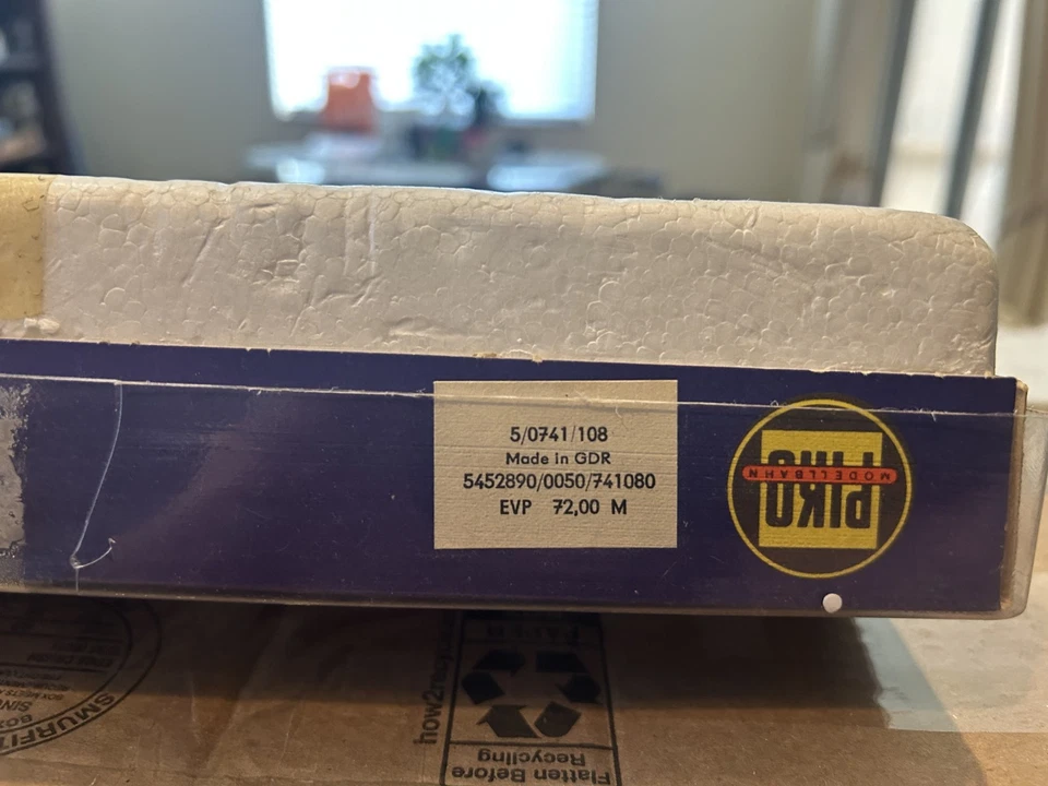 Vintage Piko Modellbahn Junior HO Train Locomotive set - East Germany GDR - Image 3 of 4