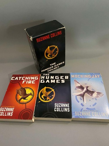 The Hunger Games Trilogy Book Set