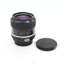 Nikon Nikkor AI 28mm f2 Lens 740