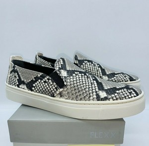 flexx slip on sneakers
