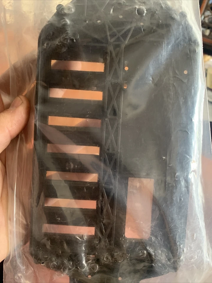 Team Associated Factory Team Graphite Composite Chassis TC3 ASC 3850 NIP NOS - Image 4 of 4