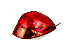 Feu arrière Subaru OUTBACK