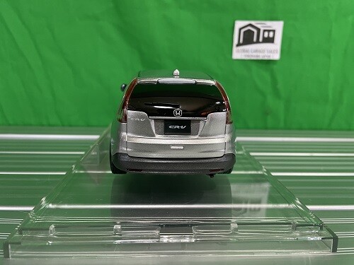 1/24 Honda CR-V Alabaster Silver Metallic Color Sample Mini Car