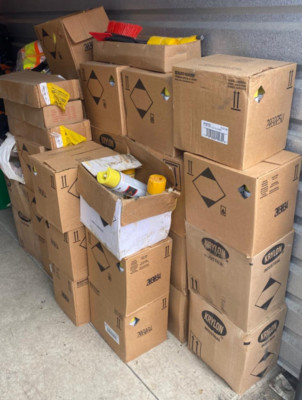 27+ Cases Krylon & Rust-oleum Yellow & Orange Water & Solvent Line Marking Paint