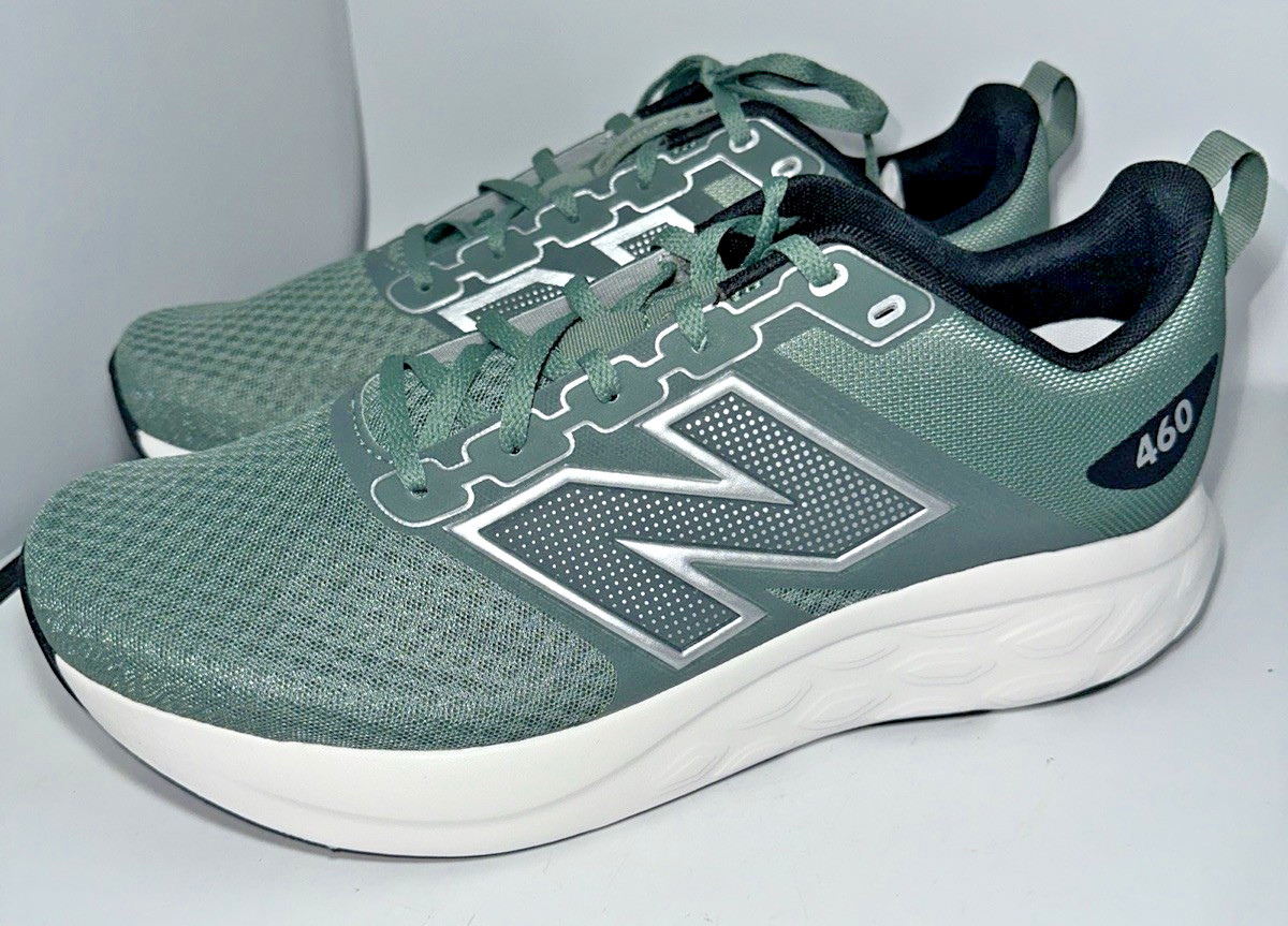 New Balance 460 V4 Mens Size 8 /4E Wide Run Walk Jog Green M460CJ4 New In Box New Balance 460 V4 Mens Size 8 /4E Wide Run Walk Jog Green M460CJ4 New In Box