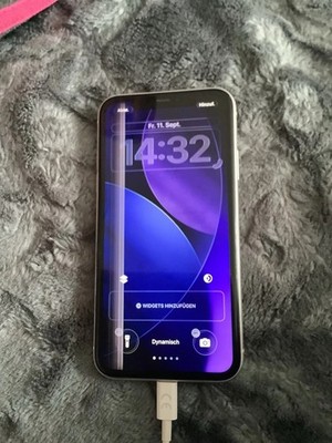 iPhone 11 . 128 GB, ￼￼Weiß - ohne Simlock Defekt ￼