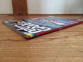 gamer magazine Famicom Atari Power Glove OutRun Virtual Boy 7o