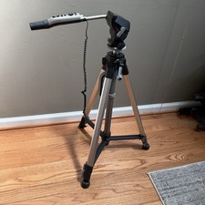 Giottos Tripod RHD 12410 Quick Release Plate Used. Good Condition.