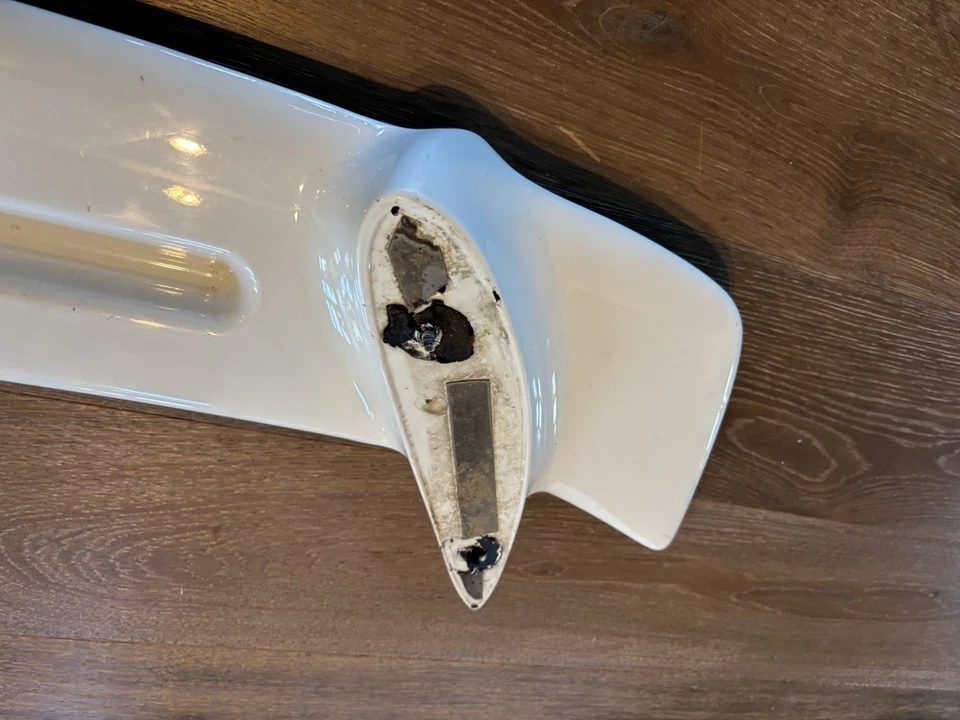 Alerón trasero Grand Am 1999 2000 2001 2002 2003 2004 2005 blanco Pontiac Foto 4 de 4