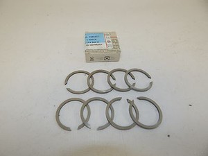 New OEM Isuzu Piston Head Assembly with Rings 5864017220 5-86401-722-0 New OEM Isuzu Piston Head Assembly with Rings 5864017220 5-86401-722-0