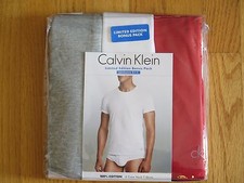 Calvin Klein Set of 4 Classic Fit Cotton Crew Neck T-Shirts Size: Medium NIB