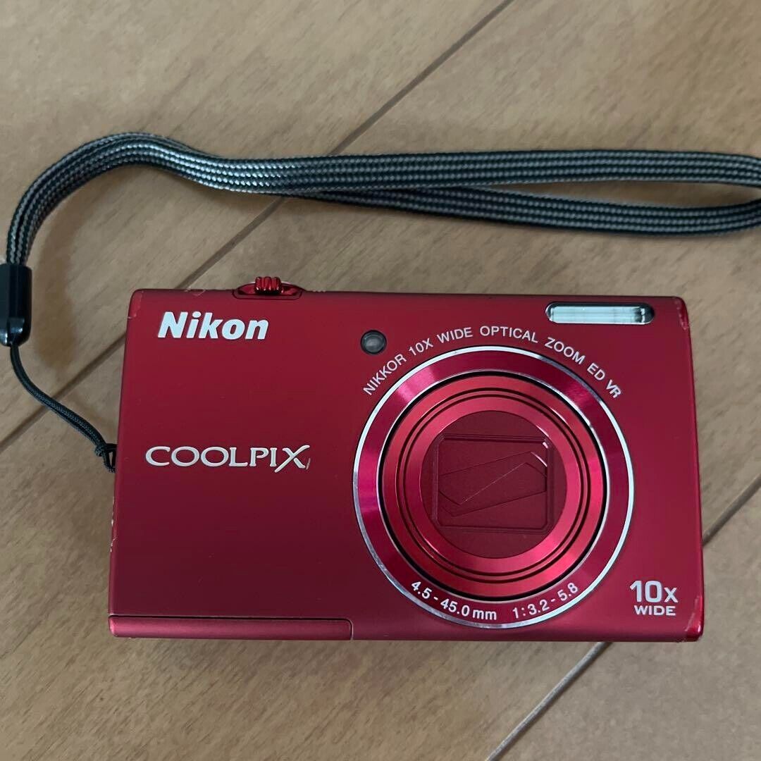 Nikon COOLPIX S6200 16 MP Digital Camera10X zoom boxed Nikon COOLPIX S6200 16 MP Digital Camera10X zoom boxed