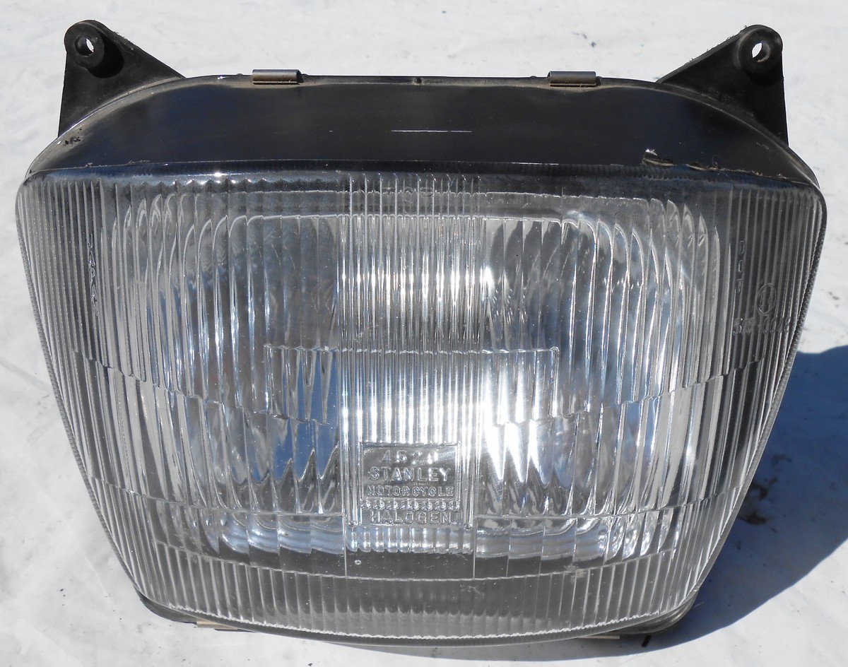 85 86 87 KAWASAKI NINJA ZX 6 600 HEAD LIGHT BUCKET LENSE HOUSING