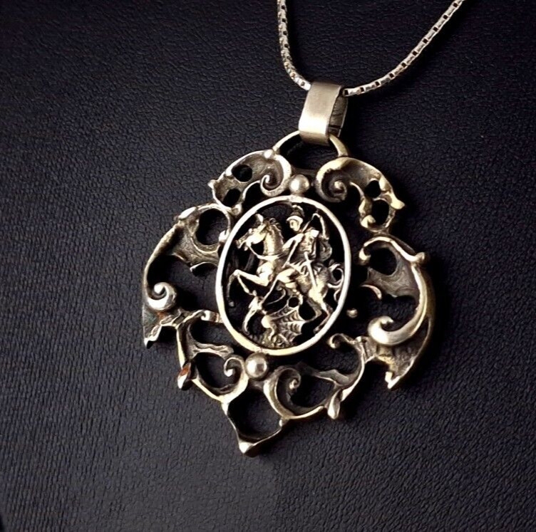 Anhänger Silber 800 Silber Hl. Georg Drachentöter - markant