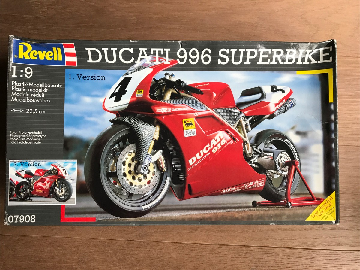 MOLTO RARO! Revell Ducati 996 Superbike 1:9 Nuovo!
