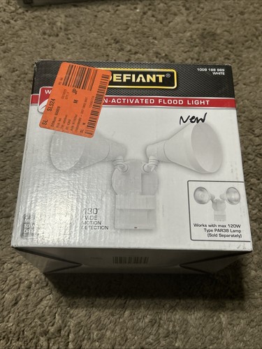 DEFIANT PAR 180 Degree White Motion Sensor Dusk-to-Dawn Security Flood Light