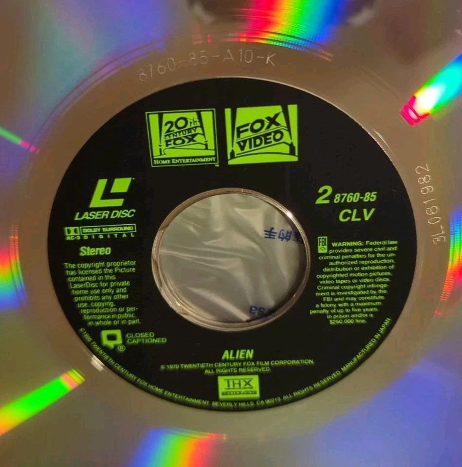 LaserDisc: Alien (1979) Widescreen LD Sigourney Weaver, Ridley Scott VG free shp - Image 3 of 4