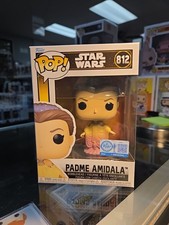 Funko Pop! Vinyl: Star Wars Padme Amidala (Exclusive) #812 Ships With Protector 