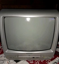 Magnavox CD130MW8 13" CRT TV/DVD Combo Retro Gaming Television No Remote