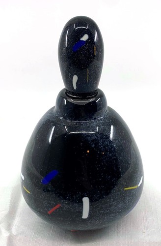 Hermosa botella de perfume y tapón de vidrio artístico firmado por artista de 8" de alto 1995 - Imagen 9 de 12