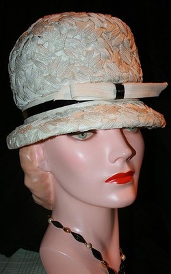 Classic 1960s Vintage Fabricated Weave Bubble Domed Hat w/ Vinyl Trim