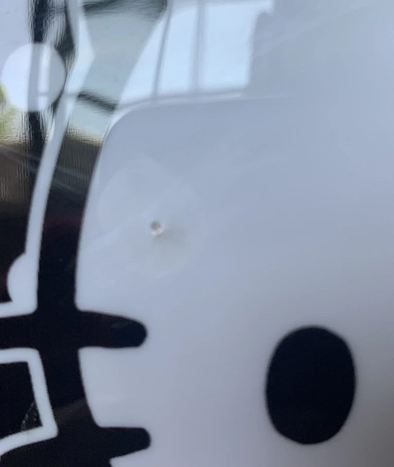 Maleta Hello Kitty Lunares Blanco y Negro 2011 (Menores Rasguños y Arañazos) Foto 2 de 4