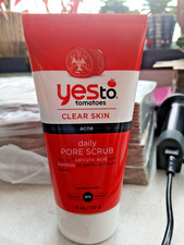 Yes To Tomatoes Clear Skin Acne Daily Pore Scrub 4oz./113g New