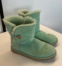 UGG Boots 6 Womens Short Bailey Button Teal Suede Shearling Boots