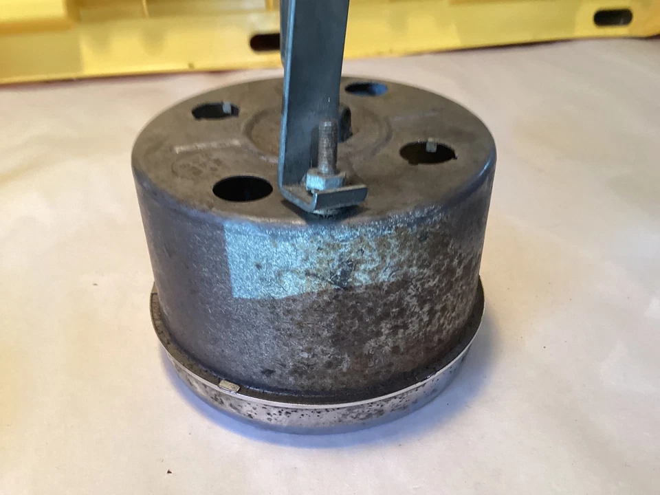 Vintage Stewart-Warner 1960’s Studebaker speedometer #530CWH9 - Image 3 of 4