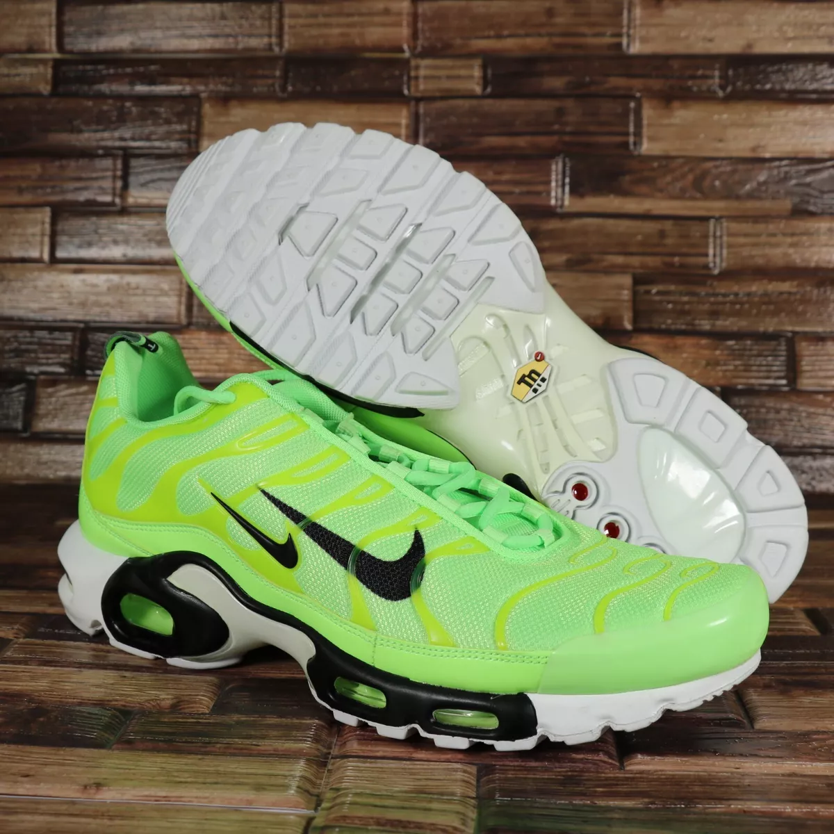 yo mismo Corbata Mutilar Size 13 Nike Air Max Plus Premium Overbranding - Lime Blast/White  815994-300 | eBay